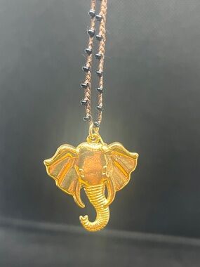 Blee Inara Elephant Pendant